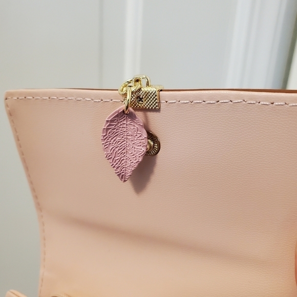 NWOT FT FUNTOR RFID Wallet, Leaf Card holder Trifold, PU Leather, Classic - Picture 8 of 10